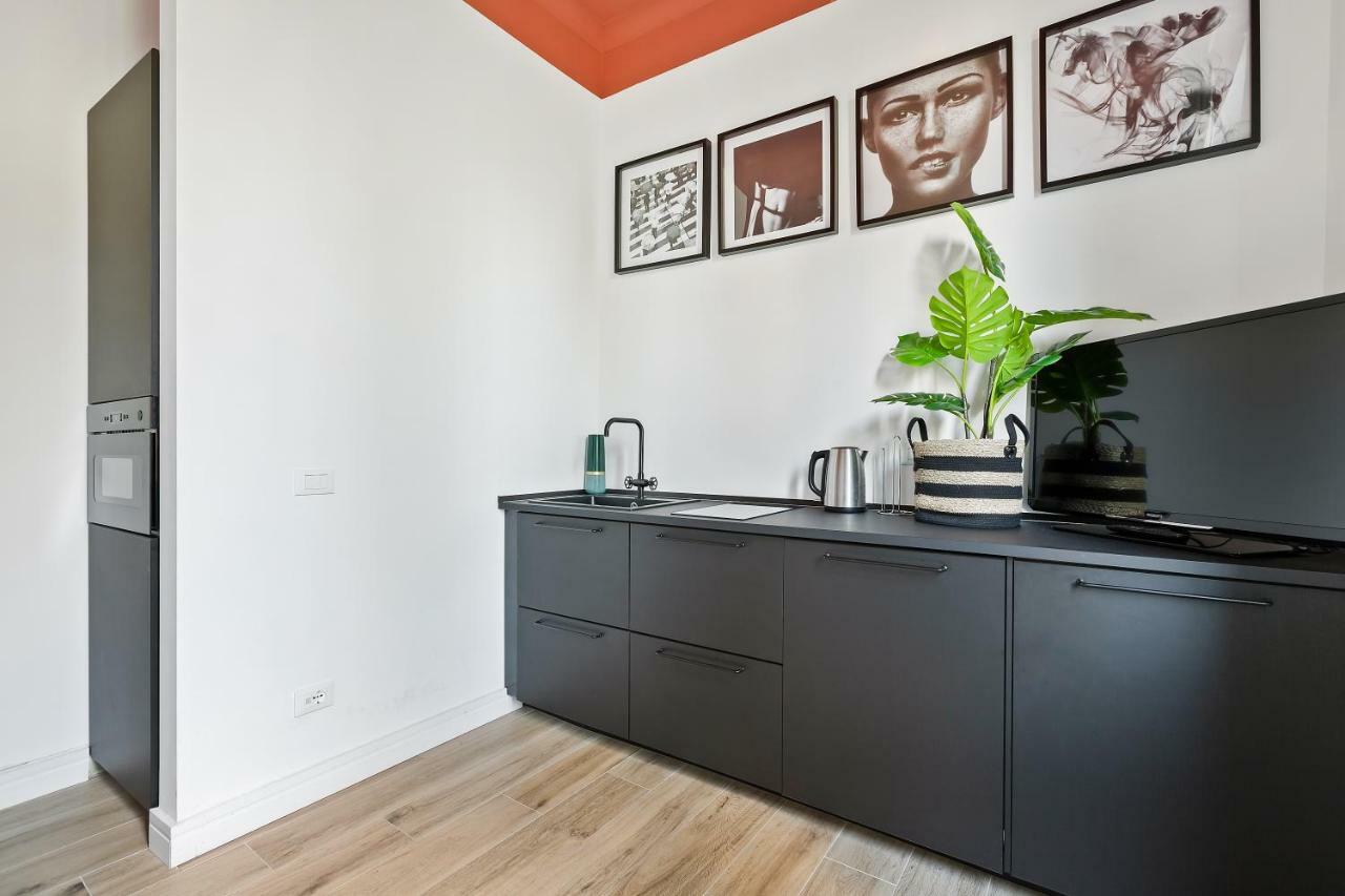 Modern And Cozy Apt In Porta Romana ミラノ エクステリア 写真