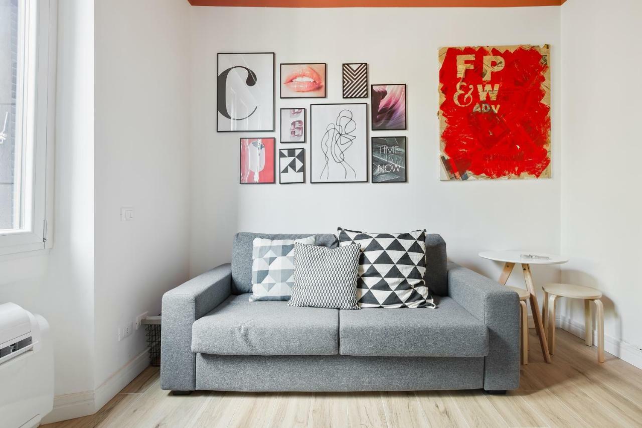 Modern And Cozy Apt In Porta Romana ミラノ エクステリア 写真
